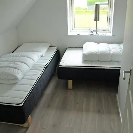Two-storey Near The Water Holiday home Spodsbjerg