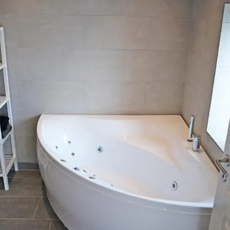Two-storey Near The Water Holiday home Spodsbjerg